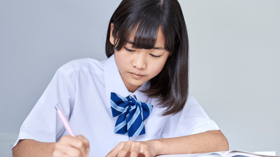 One key cognitive benefit of aerobic exercise is its ability to enhance focus by improving blood flow, and oxygen delivery.